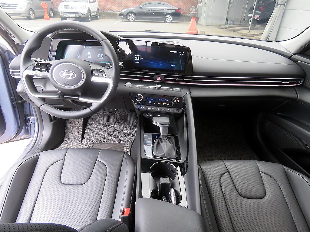 HYUNDAI Avante 2025 Azul - Importación desde Corea - HF Imports Iquique - Foto 8