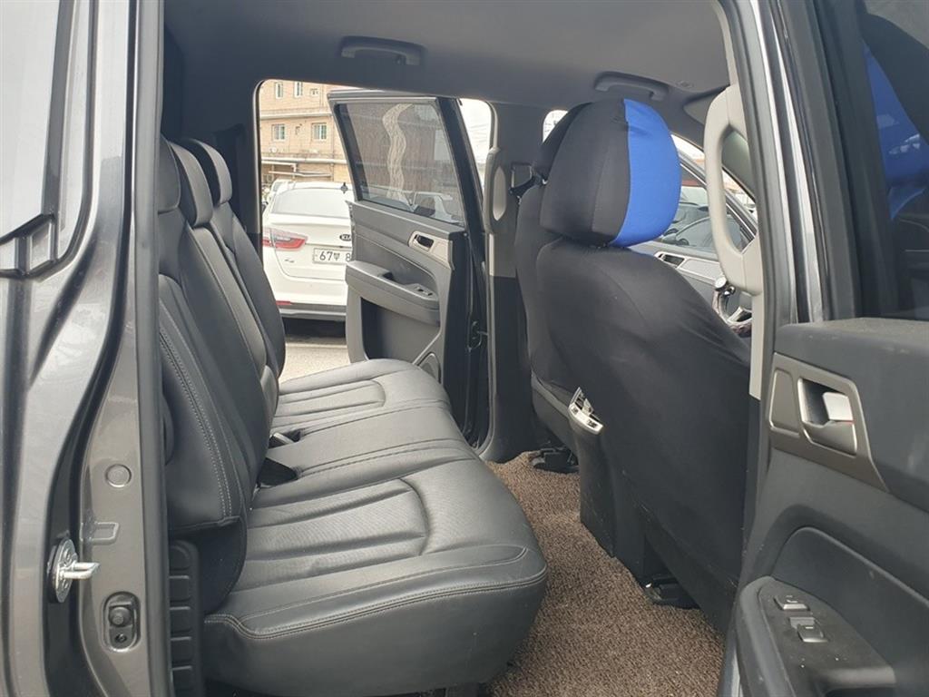 Ssangyong Rexton - Vista 5