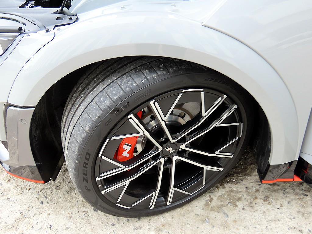 HYUNDAI Ioniq 5 2024 Gris - Importación desde Corea - HF Imports Iquique - Foto 20