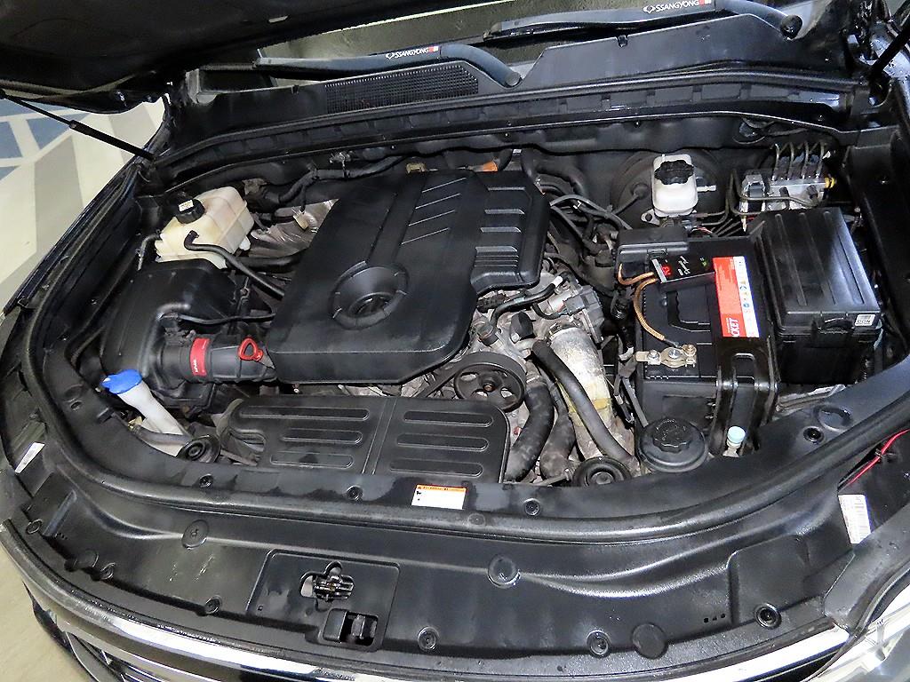 Ssangyong Rexton 2018 Negro - Importación desde Corea - HF Imports Iquique - Foto 19