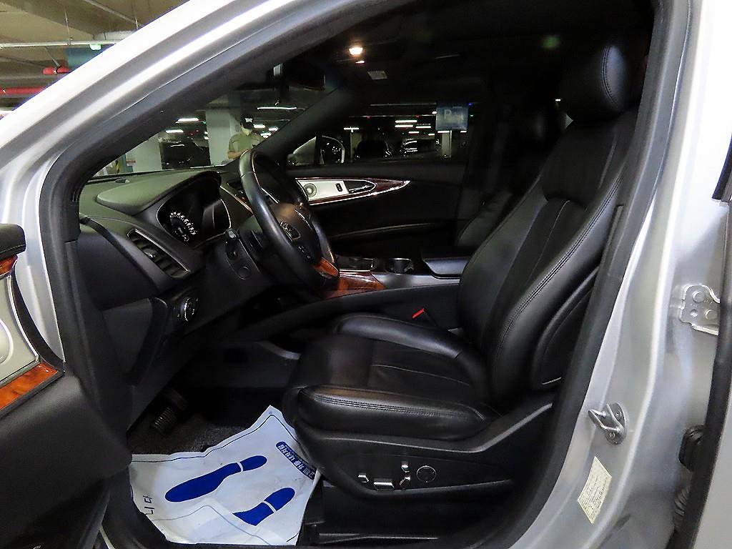 Lincoln MKX - Vista 6