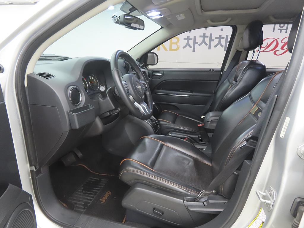 Jeep Compass - Vista 5