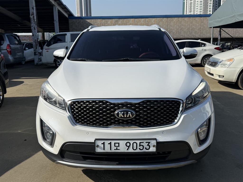 KIA Sorento 2015 Blanco - Importación desde Corea - HF Imports Iquique - Foto 1