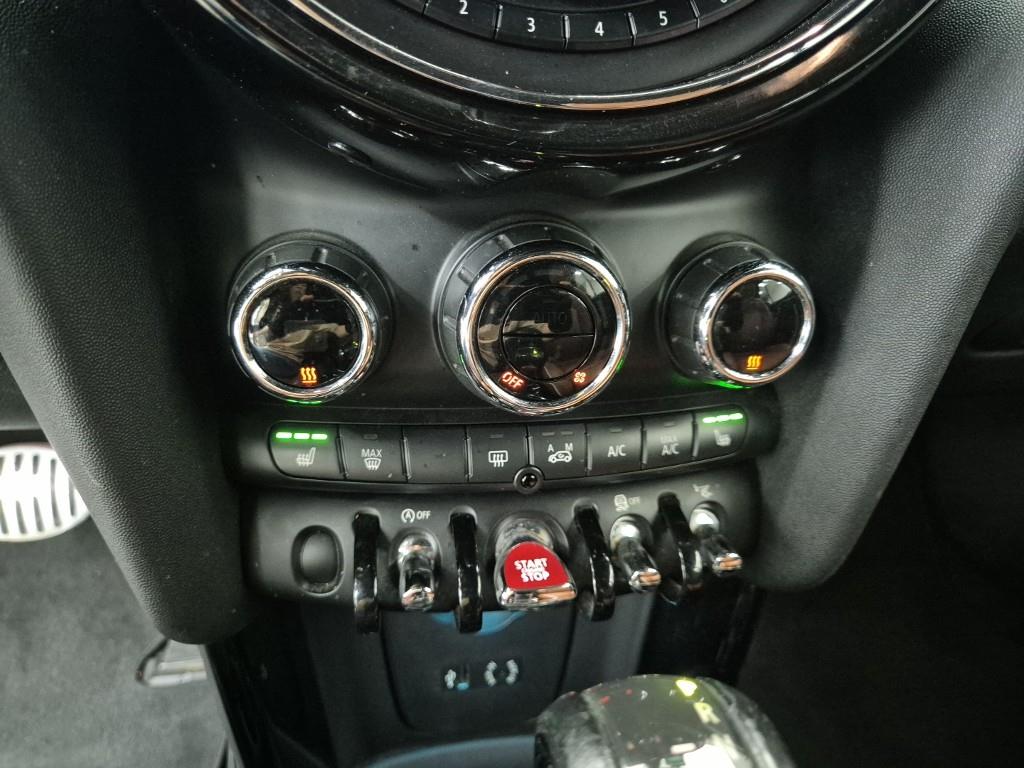 Mini Cooper Convertible - Vista 10