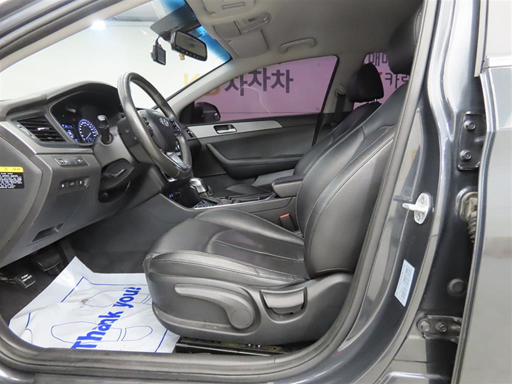 HYUNDAI Sonata - Vista 5