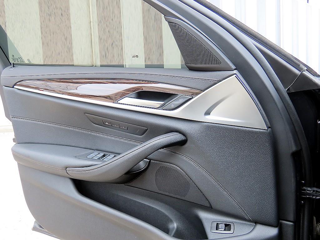 BMW 5 Series - Vista 12