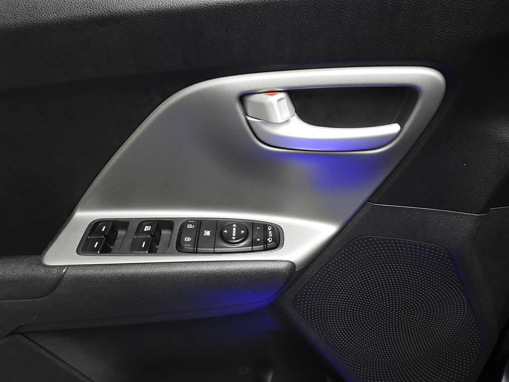 KIA Niro - Vista 12