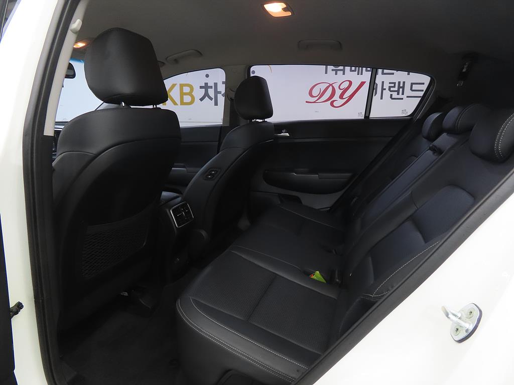 KIA Sportage - Vista 6