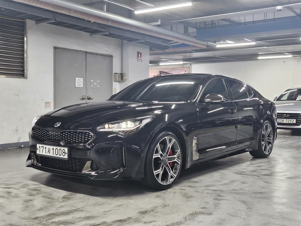 KIA Stinger 2020 Negro - Importación desde Corea - HF Imports Iquique - Foto 1