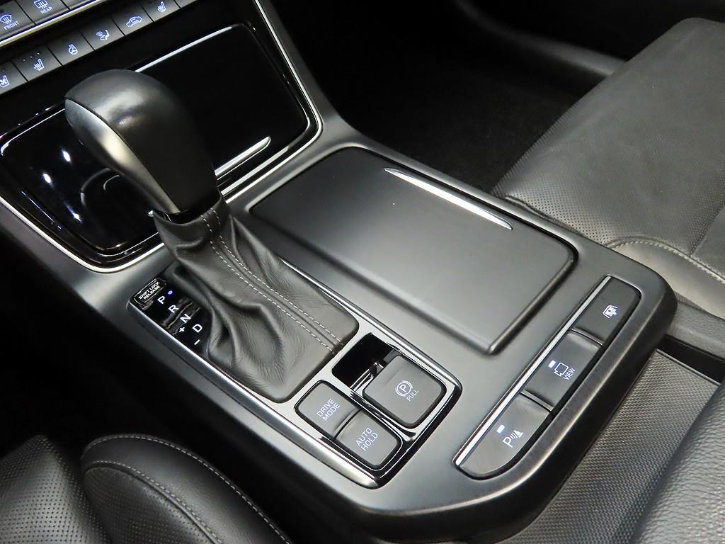 HYUNDAI Grandeur - Vista 10