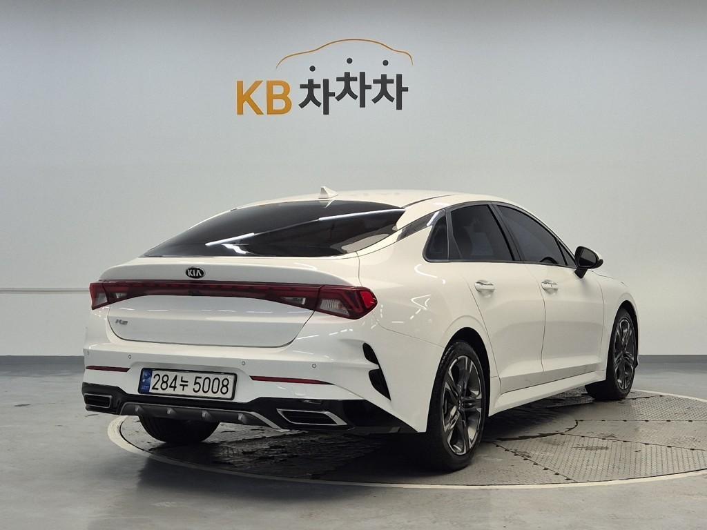 KIA K5 - Vista 3