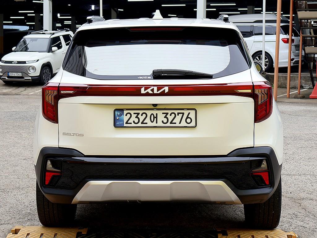 KIA Seltos - Vista 5
