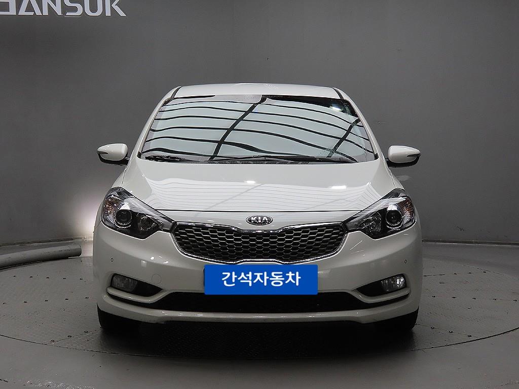 KIA K3 2013 Blanco - Importación desde Corea - HF Imports Iquique - Foto 1