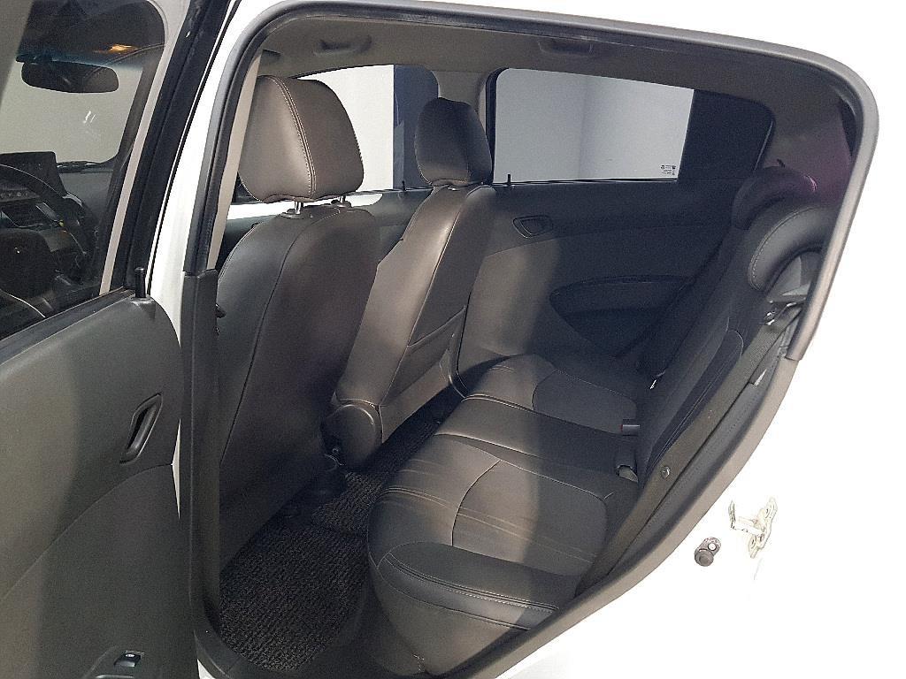 Chevrolet Spark - Vista 9