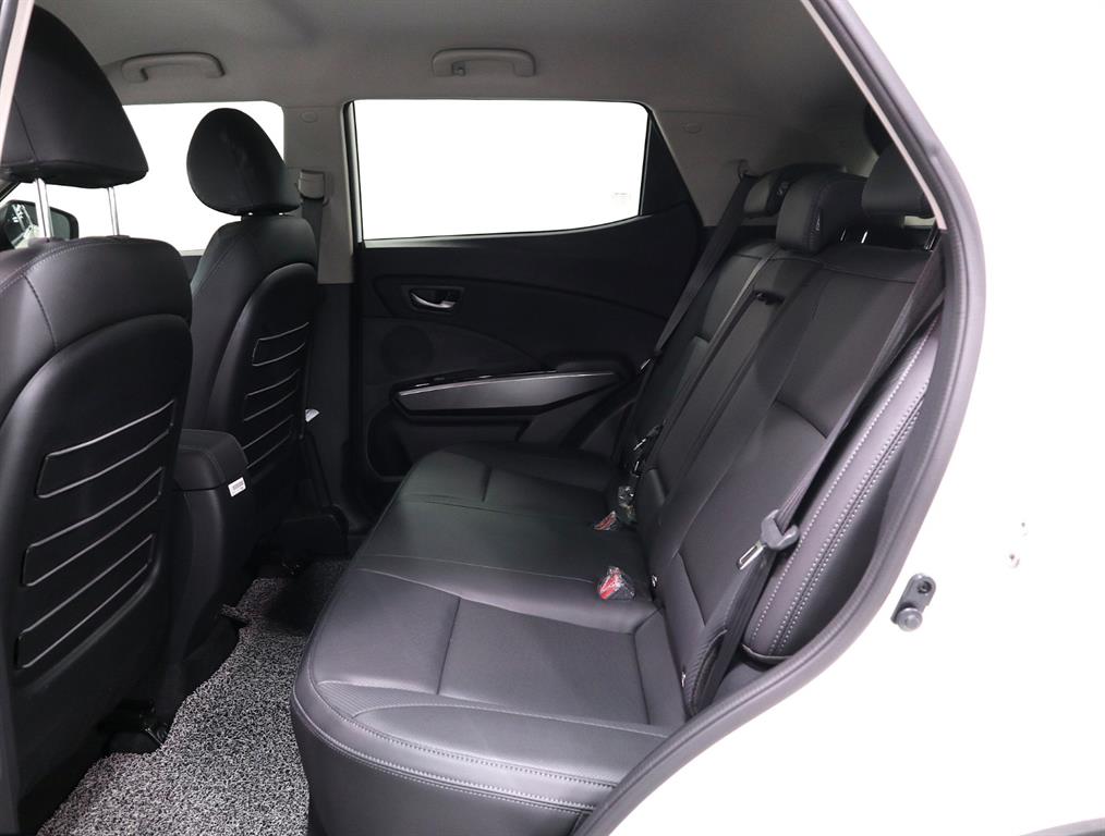 Ssangyong Tivoli - Vista 10