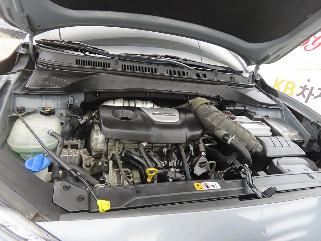 HYUNDAI Kona 2018 Gris - Importación desde Corea - HF Imports Iquique - Foto 19