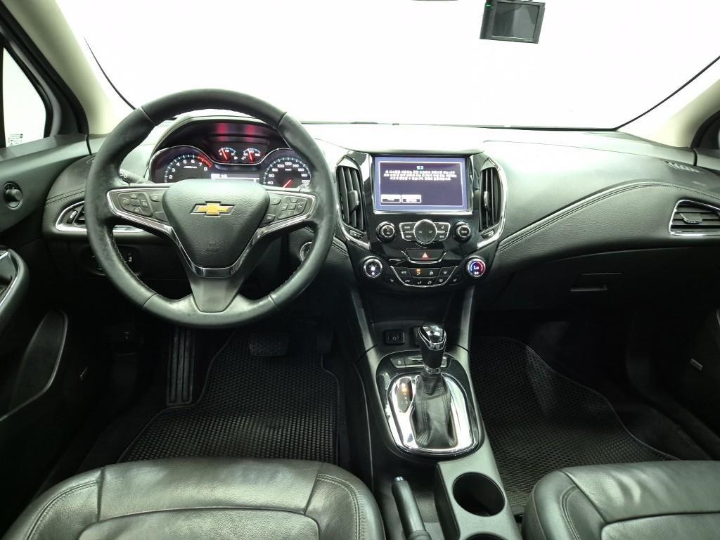 Chevrolet Cruise - Vista 7