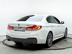 BMW 5 Series - Vista 8