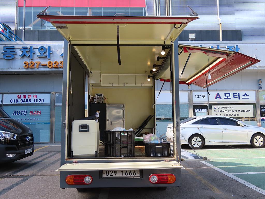 Small Truck Special (sneck/mobile sales) - Vista 3