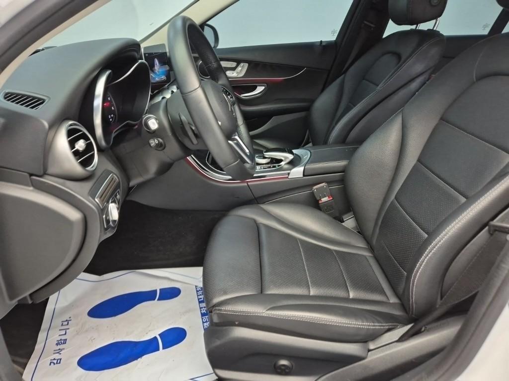 Mercedes Benz C Class - Vista 11