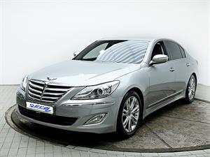 HYUNDAI Genesis - Vista 4