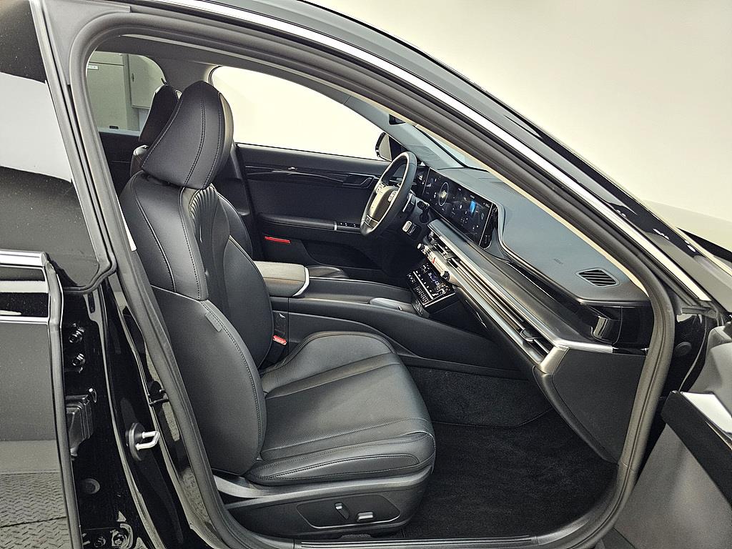 HYUNDAI Grandeur - Vista 11