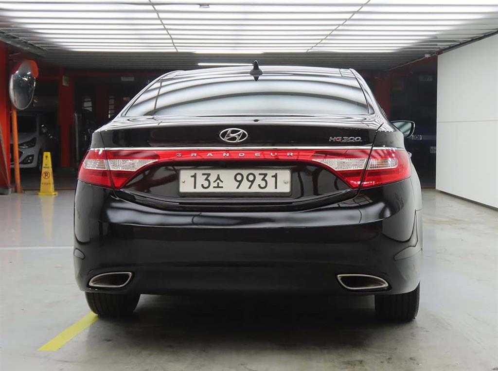 HYUNDAI Grandeur - Vista 3