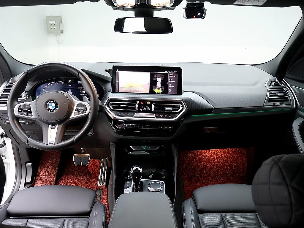 BMW X4 - Vista 9