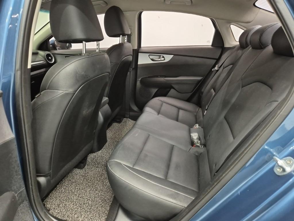 KIA K3 - Vista 12