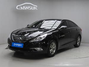 HYUNDAI Sonata - Vista 4