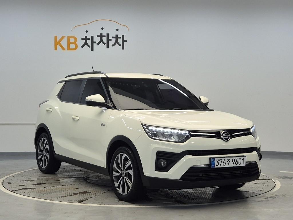 Ssangyong Tivoli - Vista 4