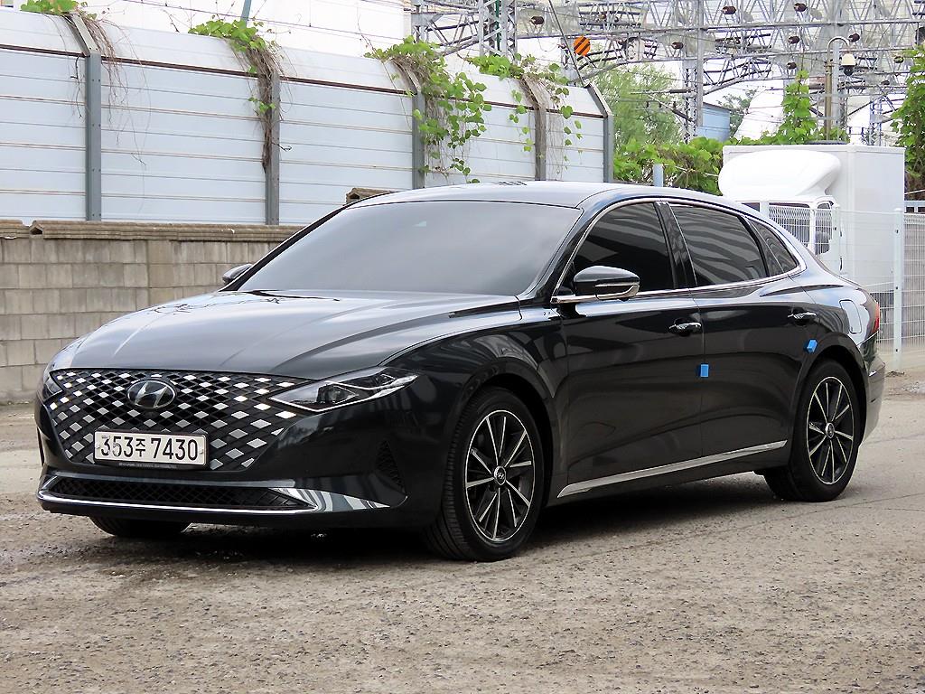 HYUNDAI Grandeur - Vista 2