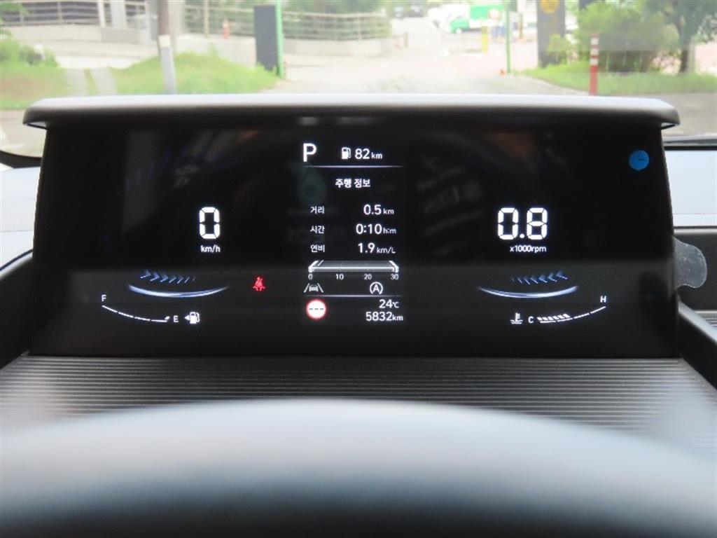 HYUNDAI Staria - Vista 9