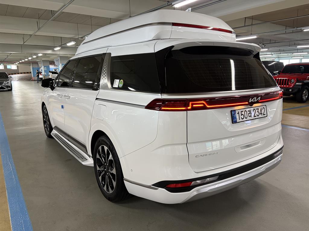 KIA Carnival - Vista 4