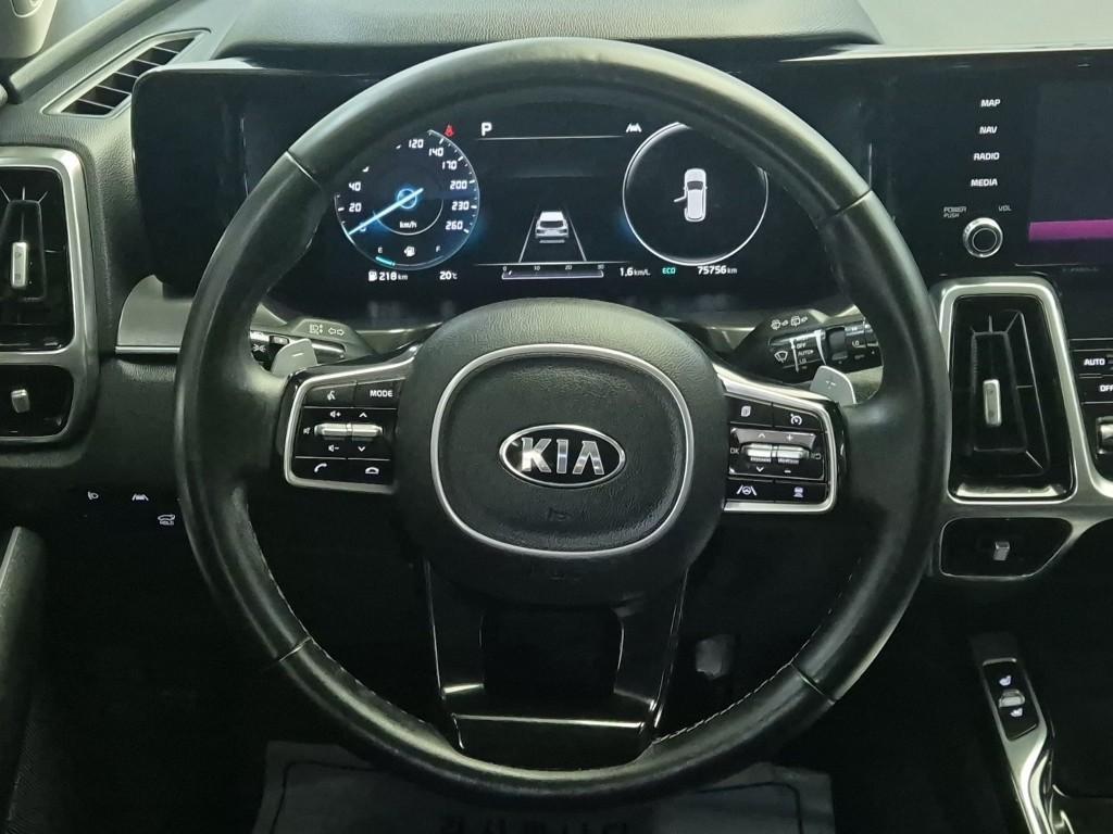 KIA Sorento - Vista 9