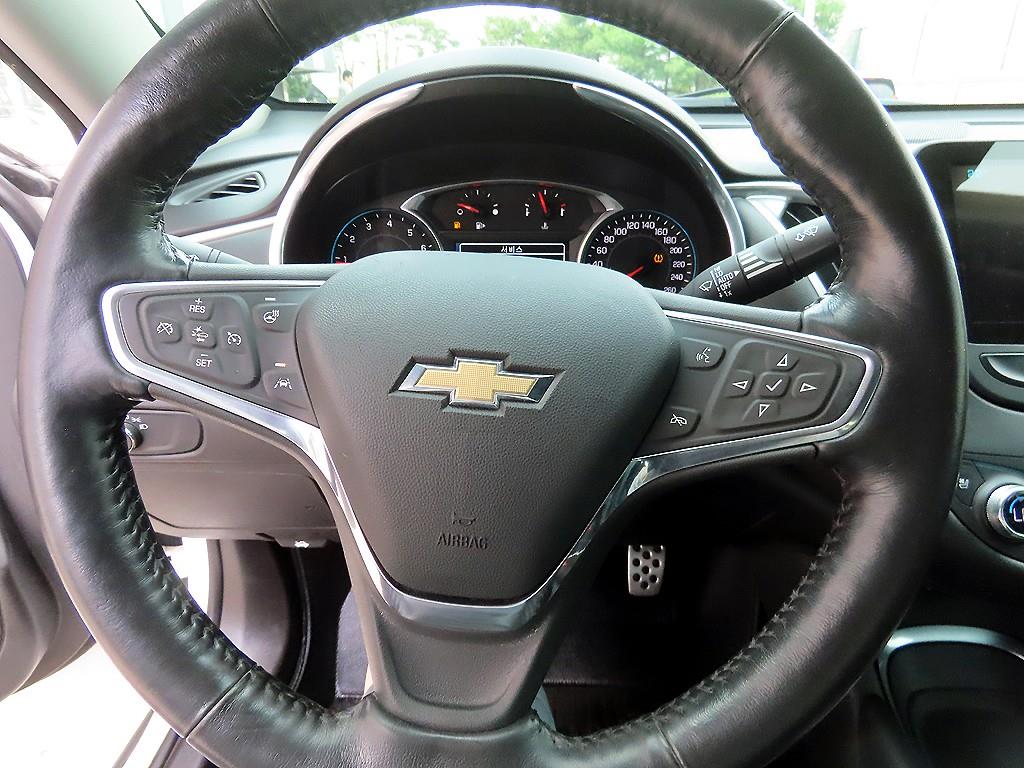 Chevrolet Malibu - Vista 8