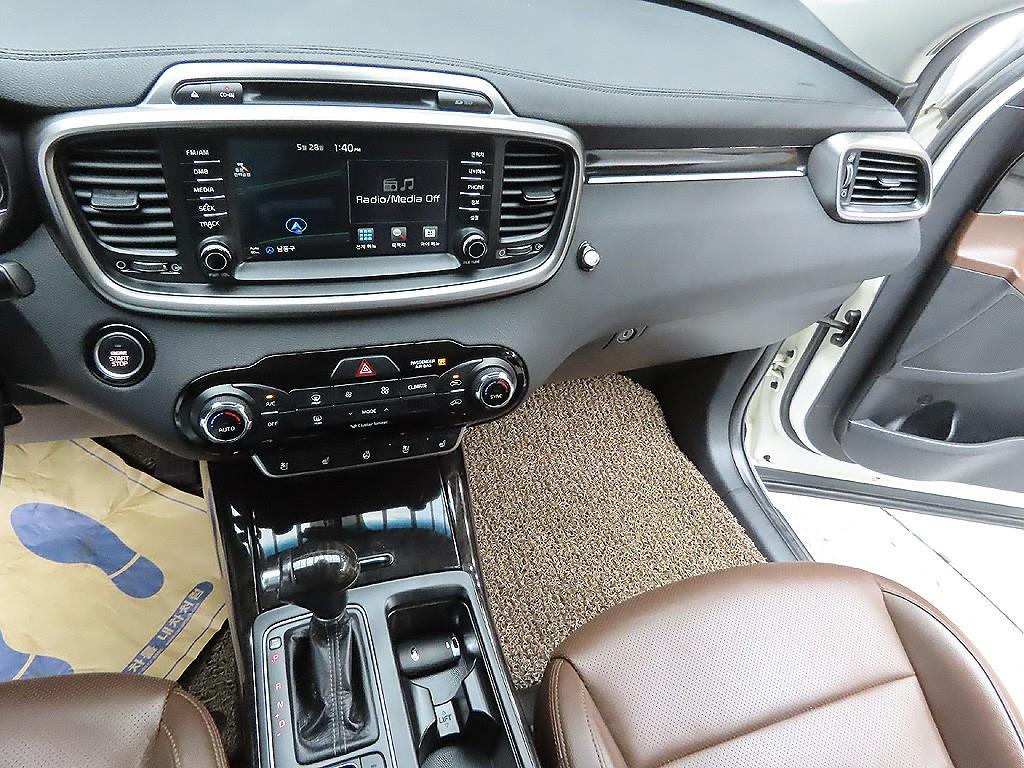 KIA Sorento 2016 Blanco - Importación desde Corea - HF Imports Iquique - Foto 7