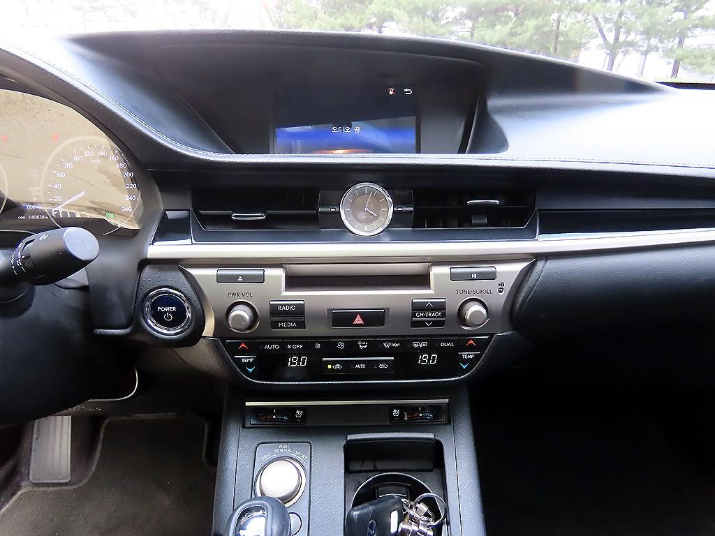 Lexus ES 2015 - Importación desde Corea - HF Imports Iquique - Foto 13