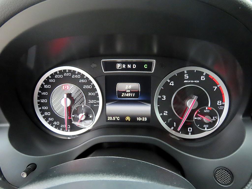 Mercedes Benz A Class - Vista 9