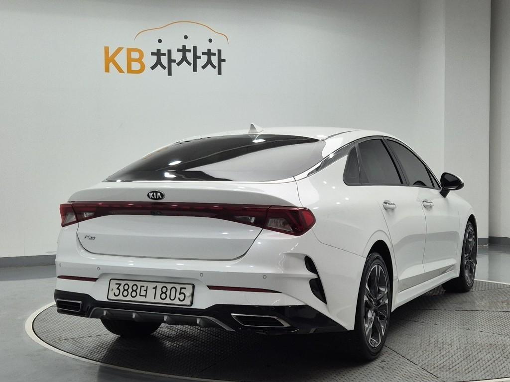 KIA K5 - Vista 3