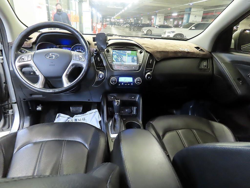 HYUNDAI Tucson - Vista 9
