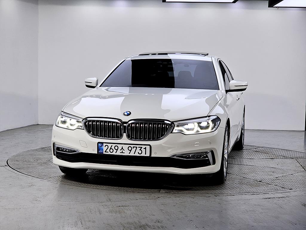 BMW 5 Series - Vista 2