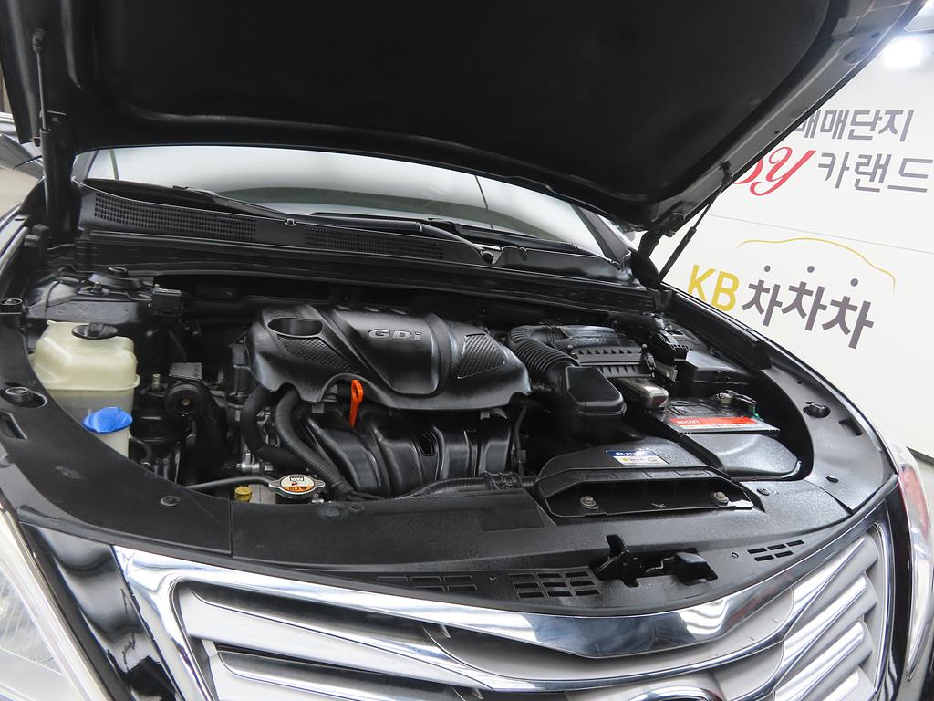 HYUNDAI Grandeur 2011 Negro - Importación desde Corea - HF Imports Iquique - Foto 19