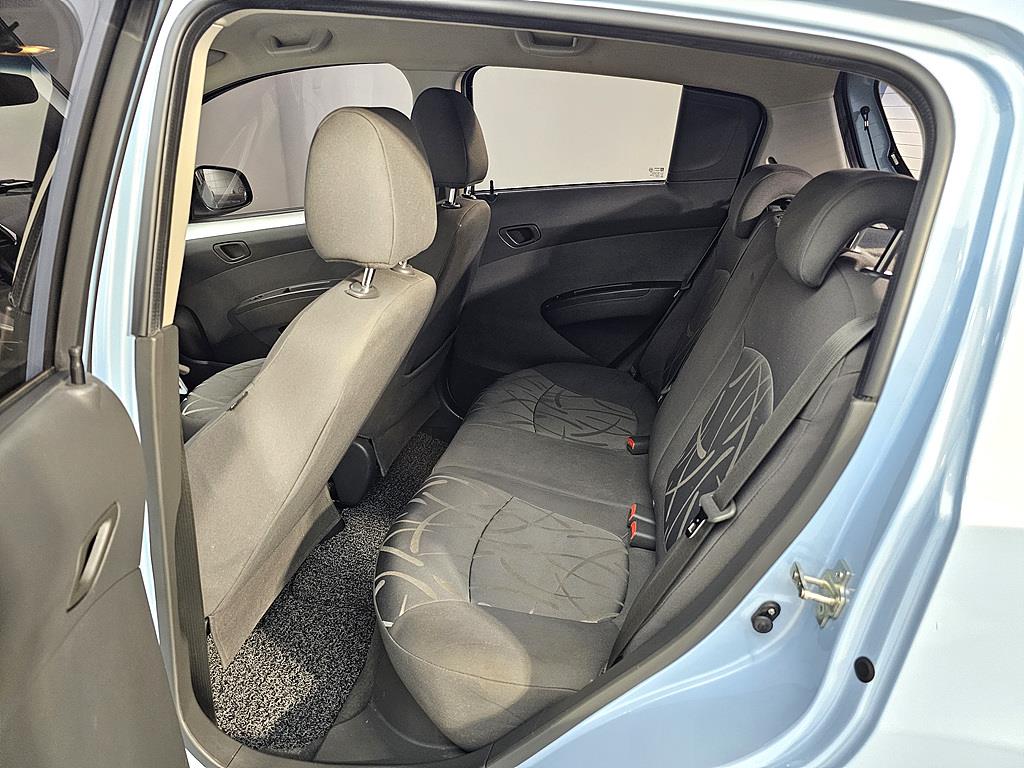 Chevrolet Spark - Vista 9