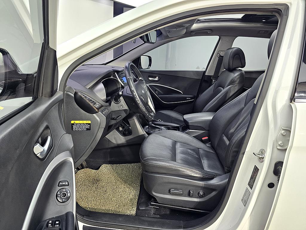 HYUNDAI Santa Fe - Vista 8