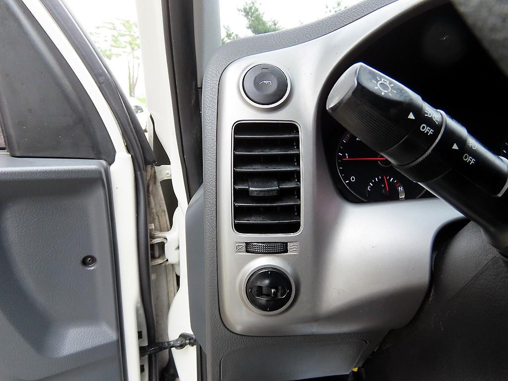 Small Truck Normal Box(High Deck) 2021 Blanco - Importación desde Corea - HF Imports Iquique - Foto 13