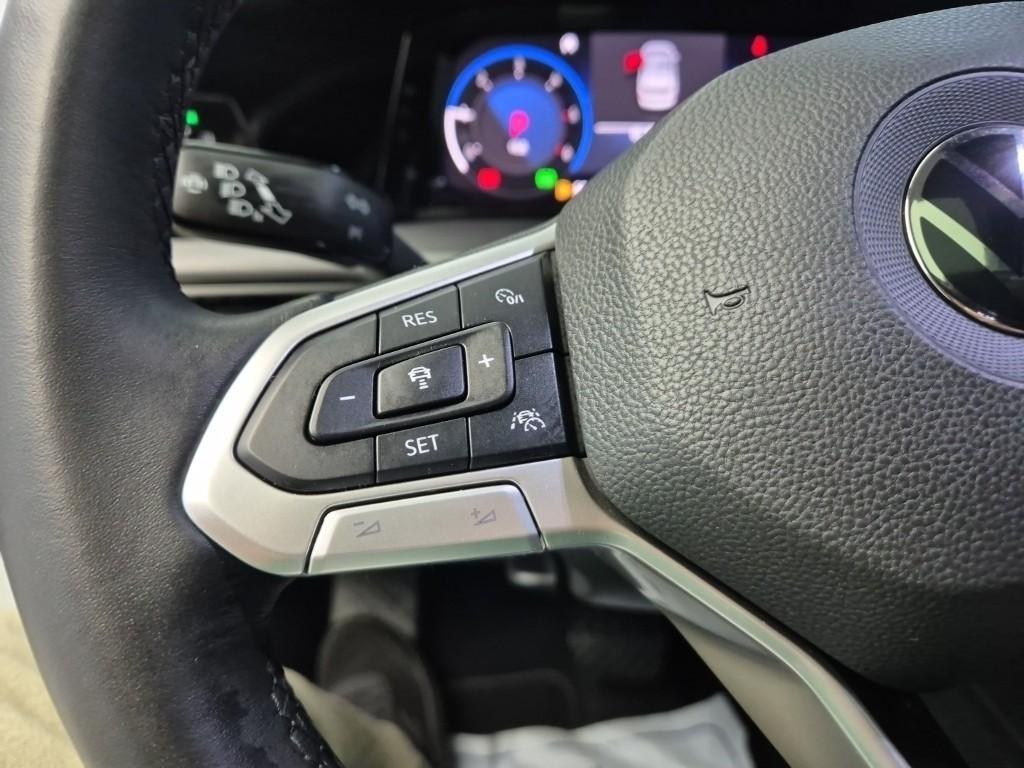 Volkswagen Golf 2022 Blanco - Importación desde Corea - HF Imports Iquique - Foto 16