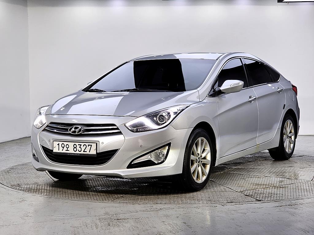 HYUNDAI i40 2014 Plateado - Importación desde Corea - HF Imports Iquique - Foto 1