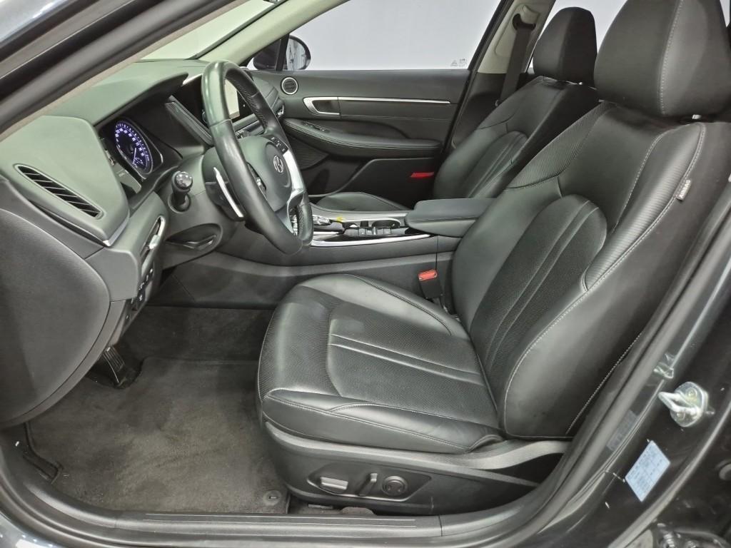 HYUNDAI Sonata - Vista 11