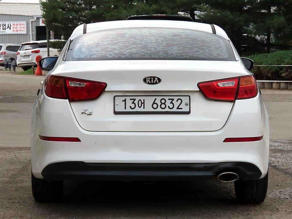 KIA K5 - Vista 4